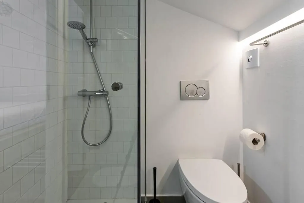 2 Bedroom Suites With Ac Next To Avenida Da Liberdade Lisbon